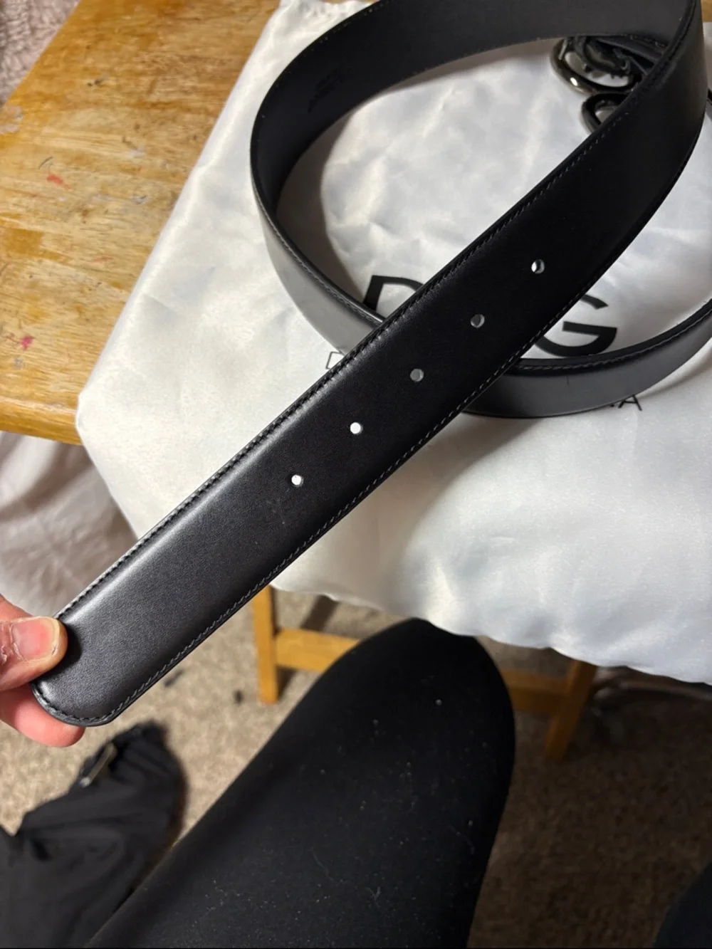 Dolce & Gabbana Black Leather Belt with Silver DG Buckle - Picture 4 of 5